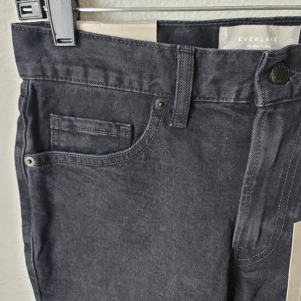 NWT Everlane The Slim Fit Jean, Size 28 x 32, Color Washed Black